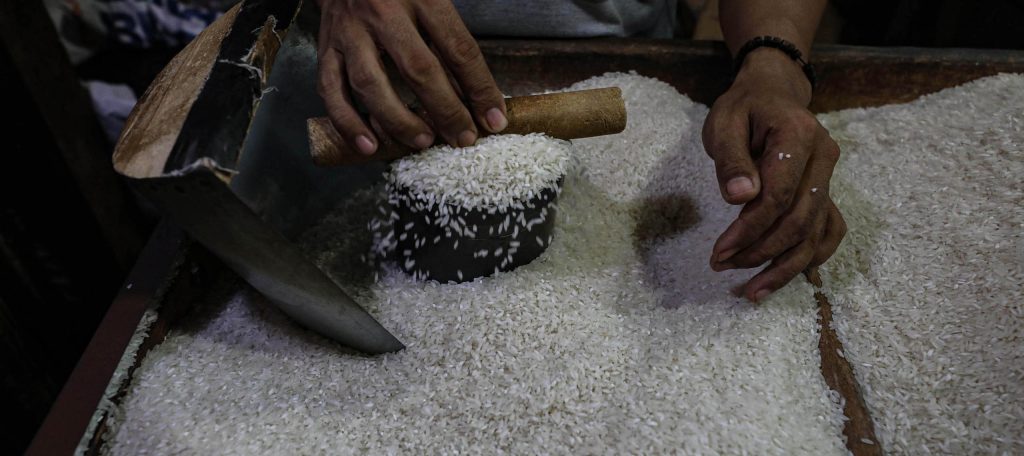 Deteksi Batu dan Logam Mikro pada Produksi Beras Premium
