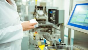 Integrasi QC Otomatis di Produksi Obat Steril