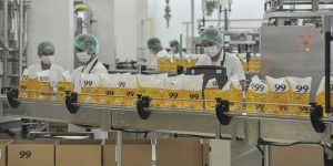 Solusi Product Inspection untuk Industri Minyak Goreng Kelapa